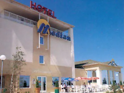 Hotel Median Roissy Cdg Aeroport Goussainville (Val-d'Oise)